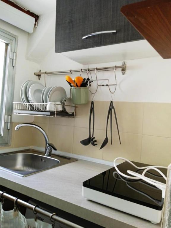 Piccolo Monolocale Con Angolo Cottura Parma Exterior photo